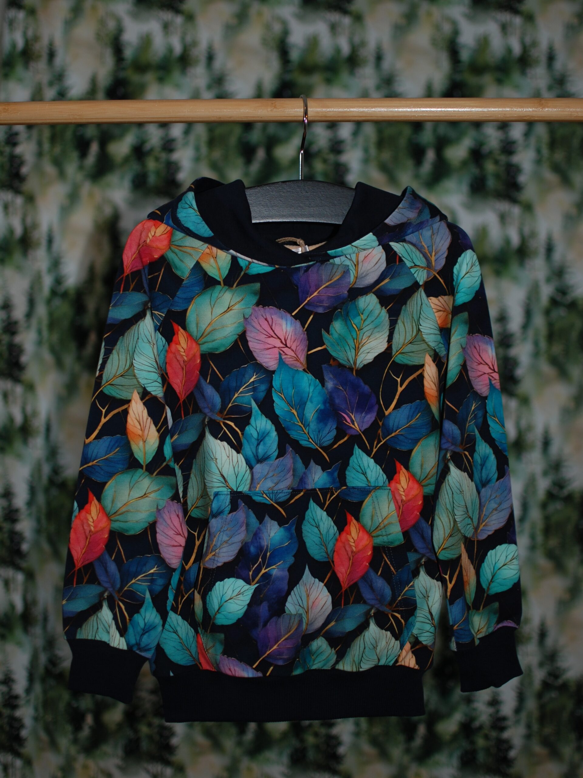 Bluza_dziecko_Kap_Liście_witraż_full