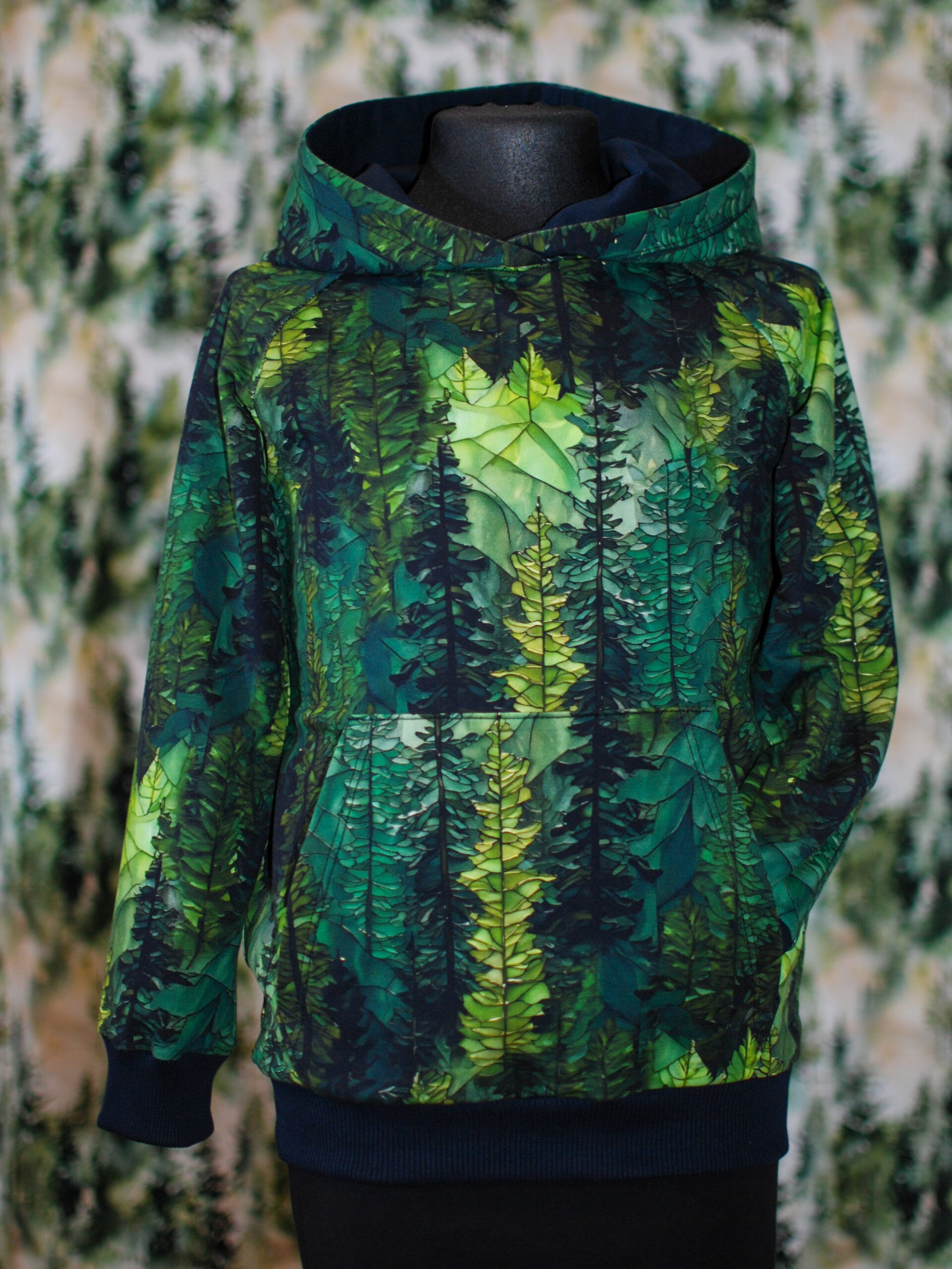 Bluza_dziecko_Kap_las_witraż_full